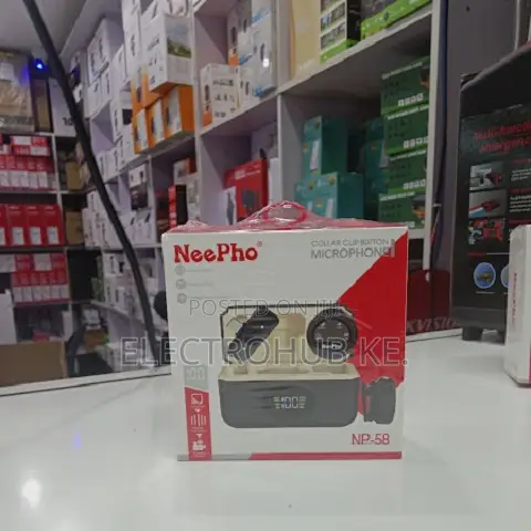 NeePho NP-58 Hands-Free Wireless Lavalier Mic