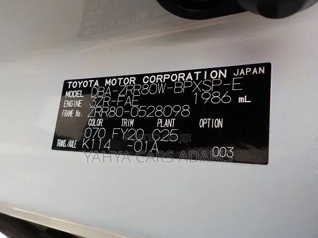 Toyota Voxy 2019 Pearl