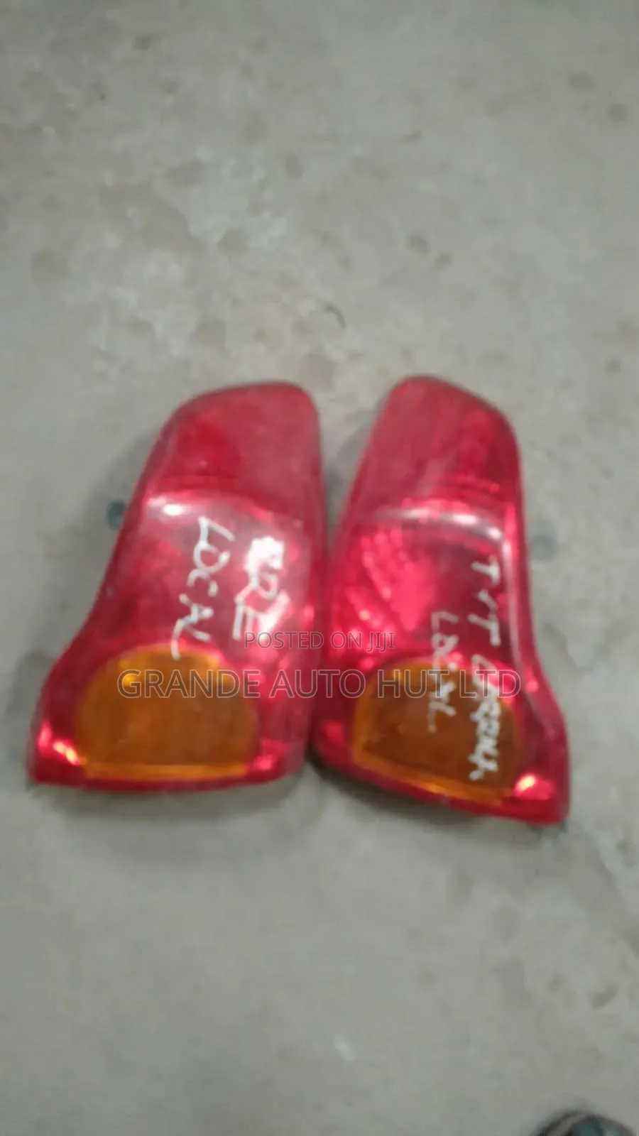 Toyota Zre Taillights