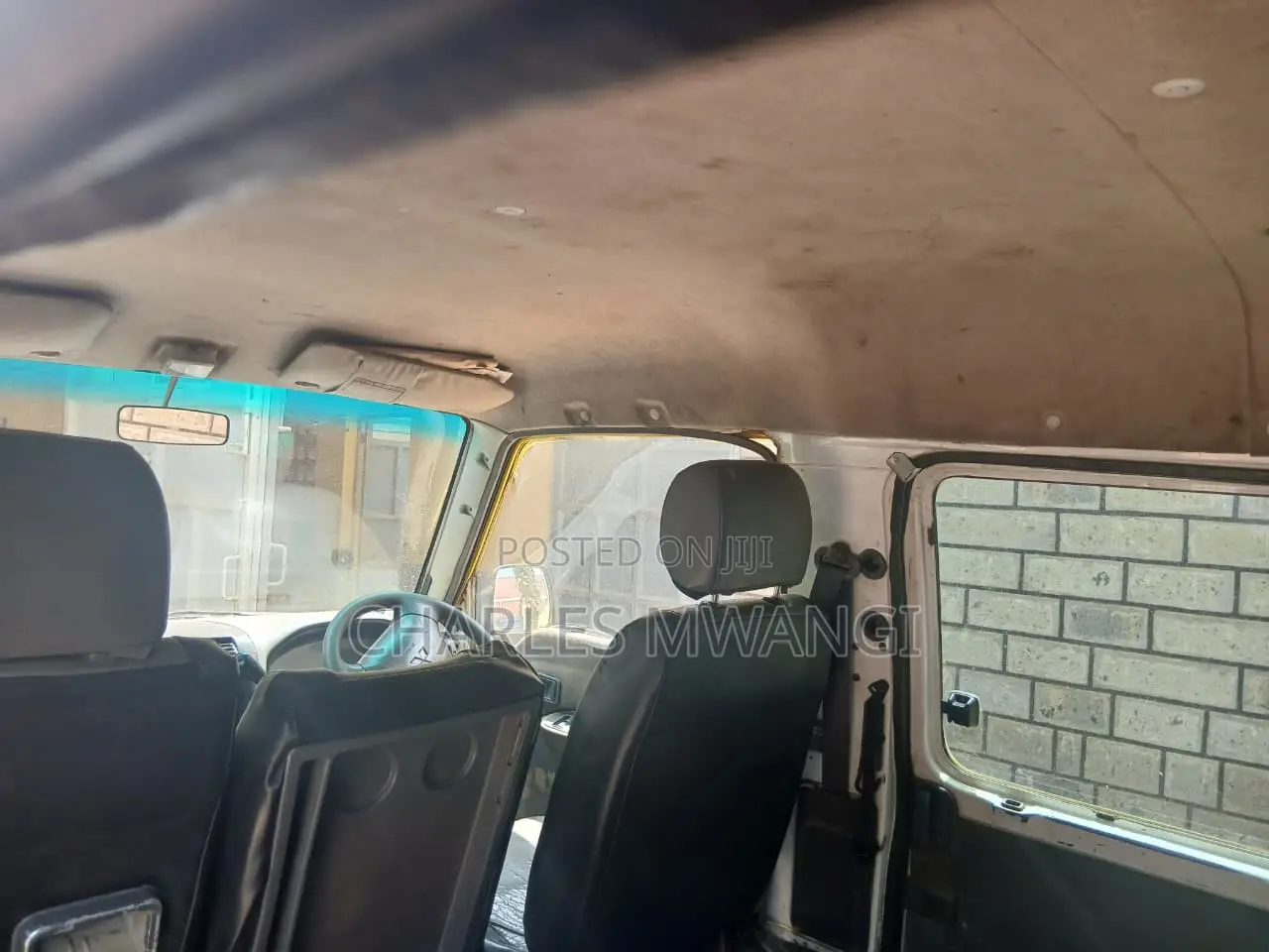 Mitsubishi L300 2007 Yellow