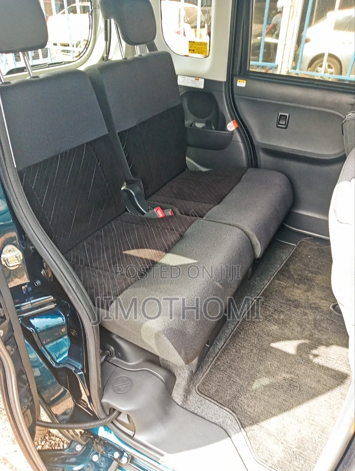 Daihatsu Tanto 2019 Blue