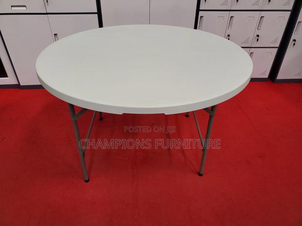 1.2M Round Foldable Heavy Duty Outdoor Table
