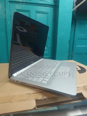 Laptop HP 14S 8GB Intel Core i3 HDD 500GB
