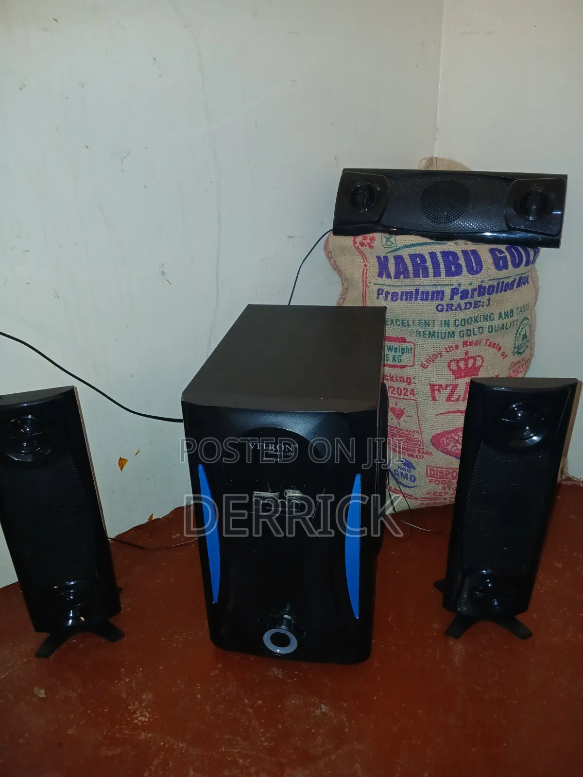 Vitron V643 3.1 Channel Subwoofer - 10000W PMPO (Complete Set + Remote