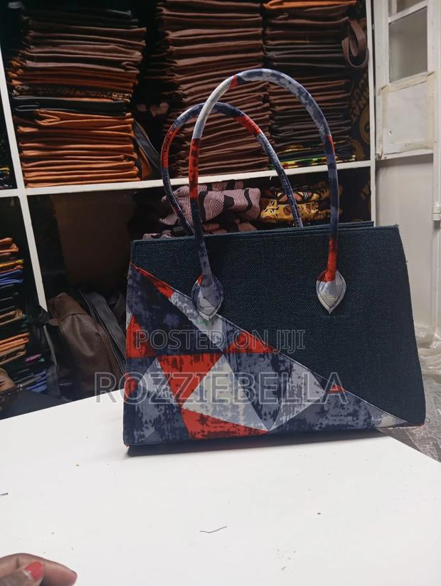 Classy Handbags - thumbnail 9