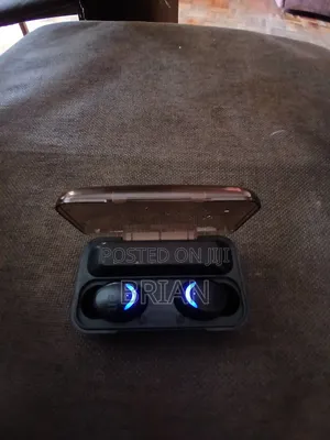 JBL Ultra Bass Earpods