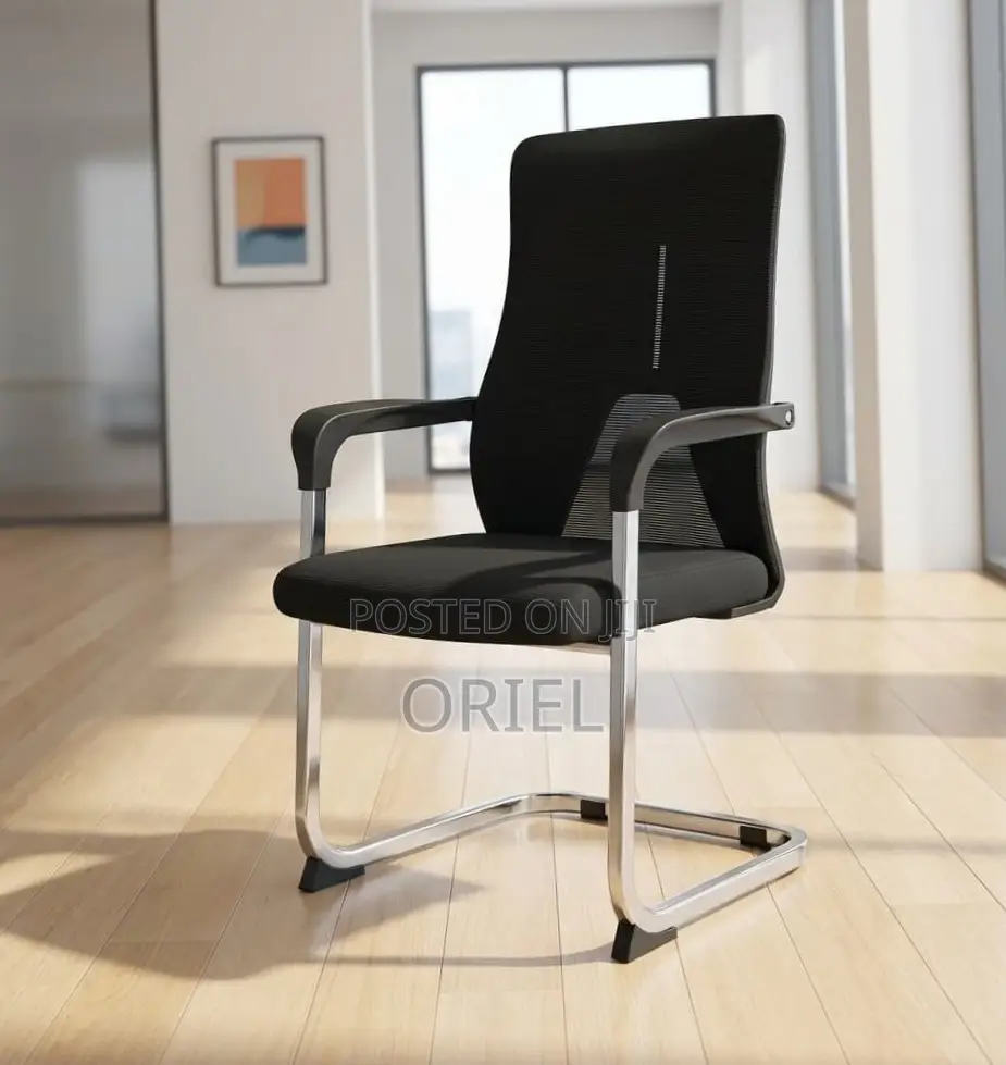 Office Chair : High-Back Conference Visitor Chair