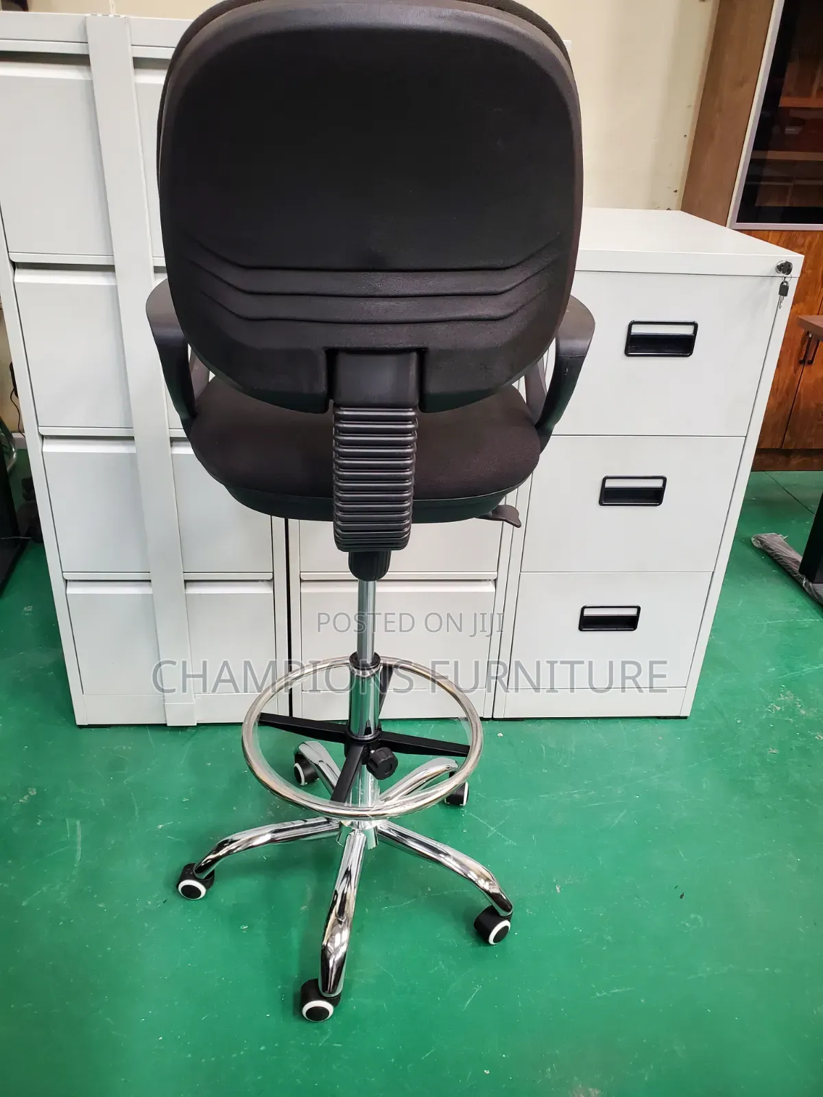 ElevateDraft Counter/Cashier Chair