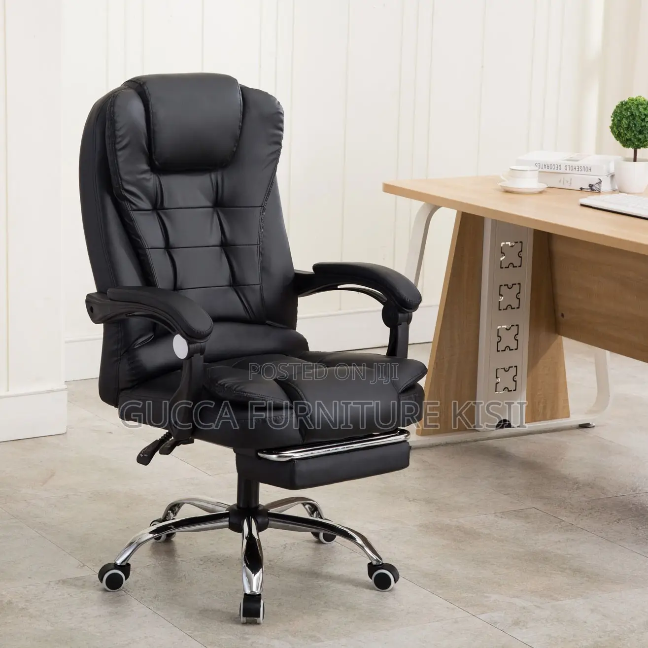 Office Chair; Executive Leather Office Seat With Footrest