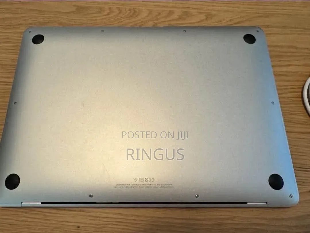 Laptop Apple MacBook Pro 2020 16GB Intel Core i5 SSD 512GB