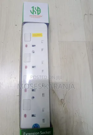 Multi-Socket Extension Power Strip With Individual Switches