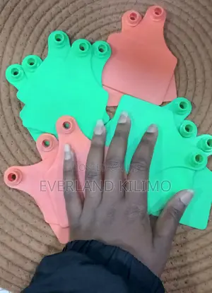 Large Thickened Plastic Livestock Ear Tags for Cattle