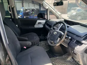 Toyota Noah 2014 Black