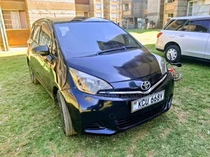 Toyota Ractis 1.3 FWD 2012 Black