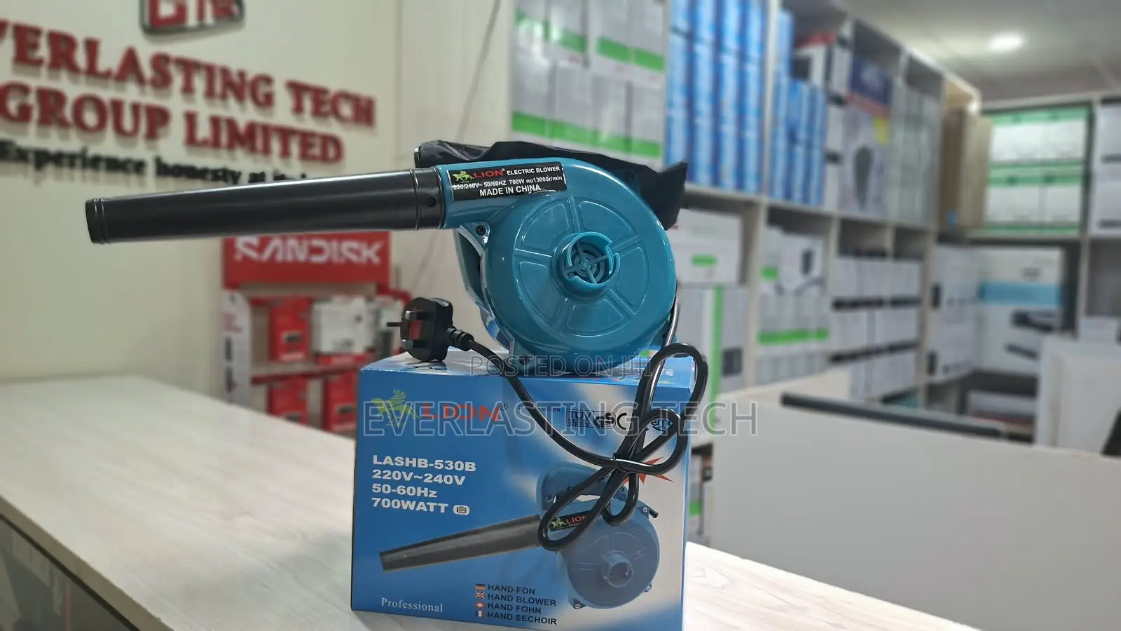 Lion 700w Electric Handheld Vacuum Blower