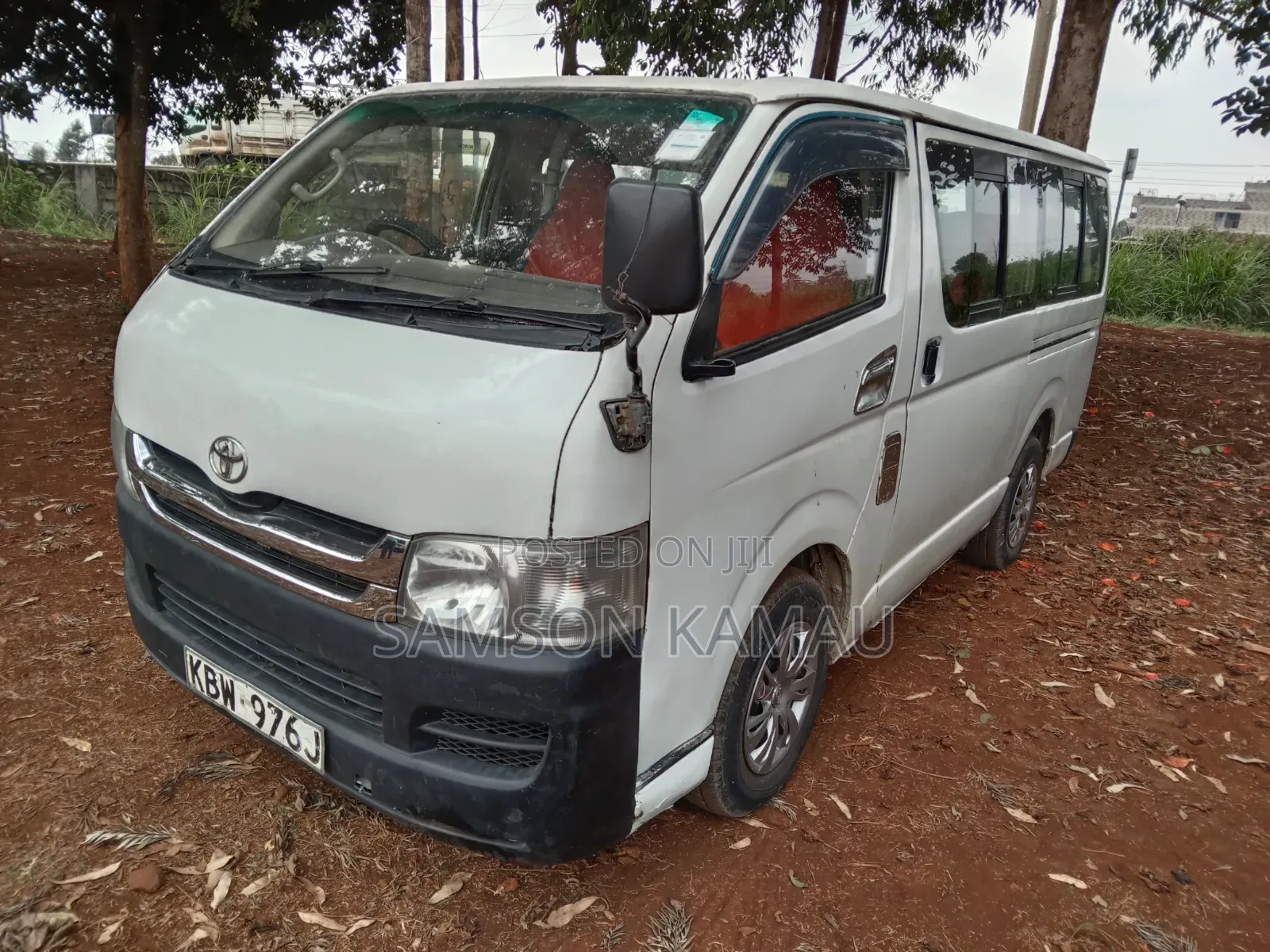 Toyota HiAce 2007 White