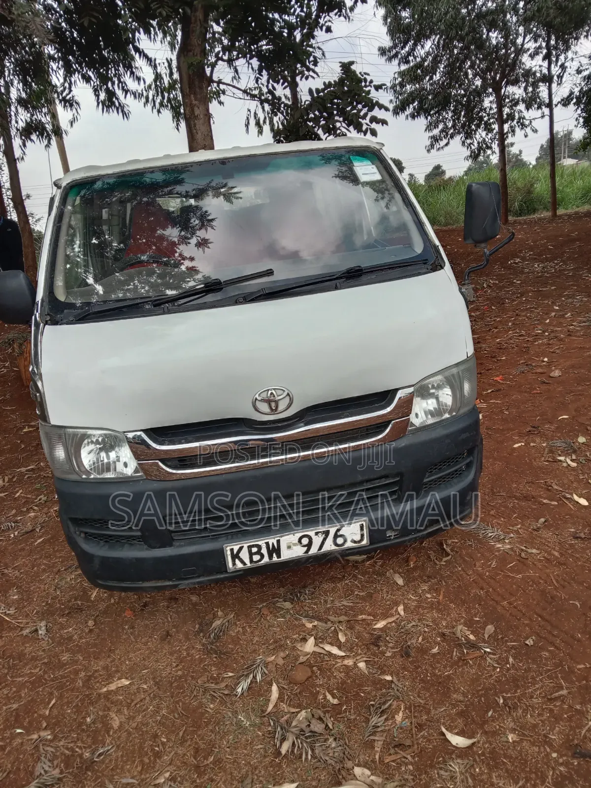 Toyota HiAce 2007 White
