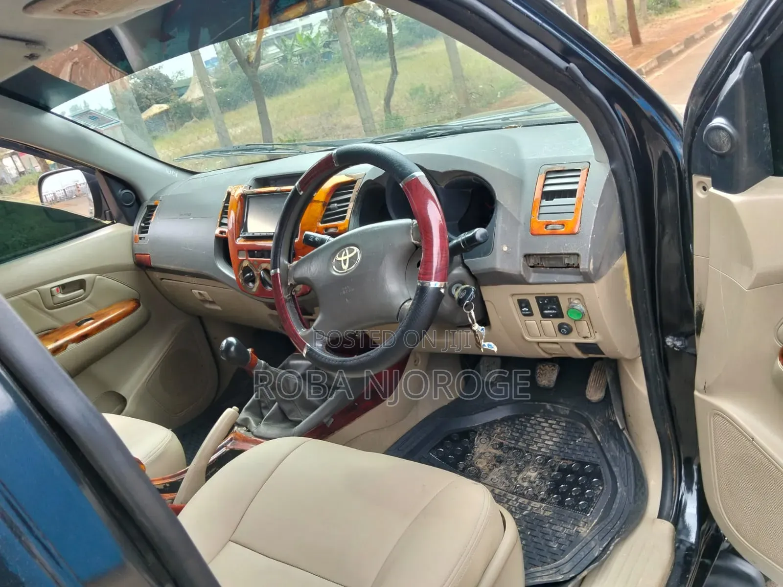 Toyota Hilux 2009 Gray