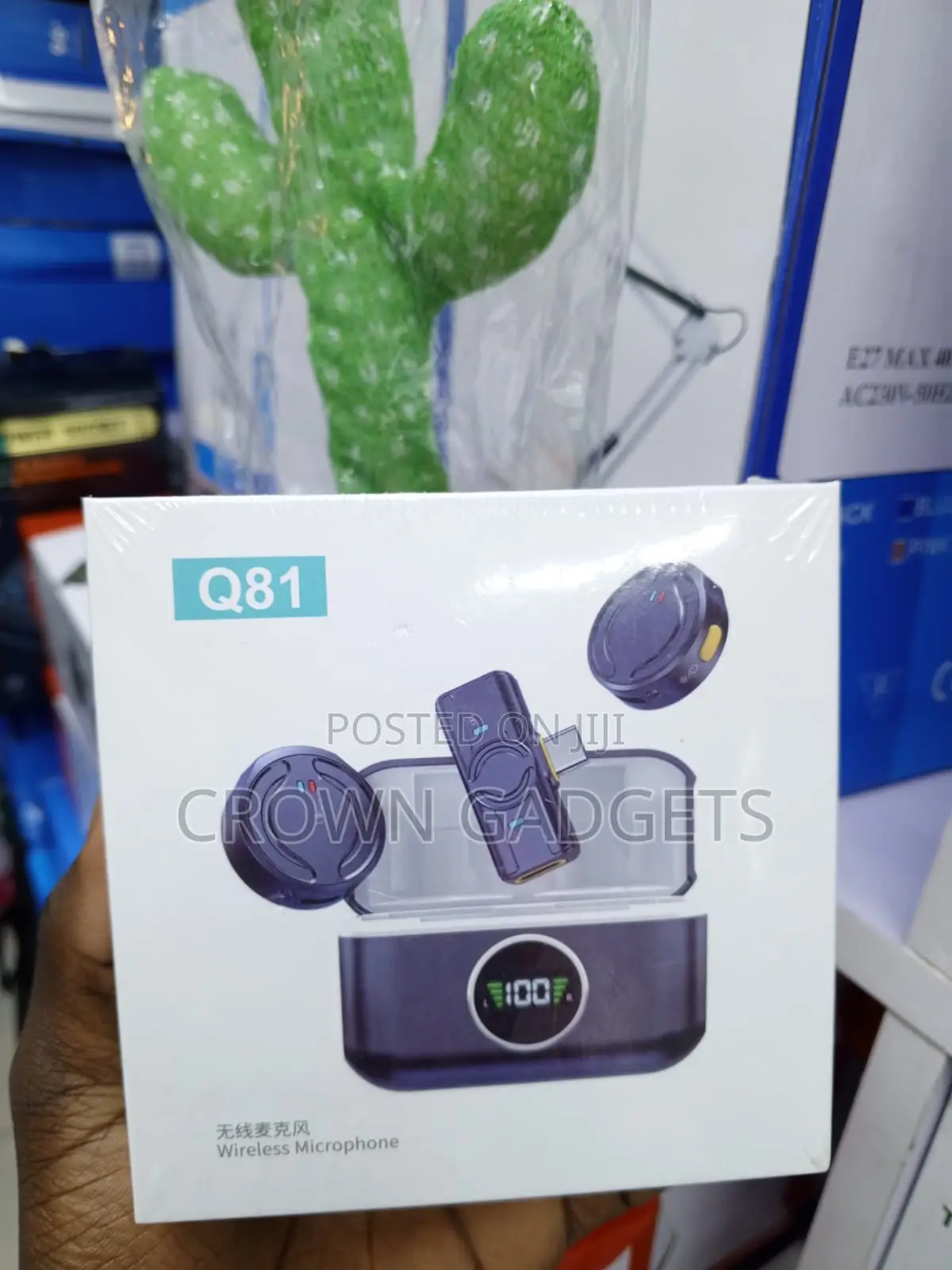 Q81 Plug Play Wireless Microphone for Vlogging Recording