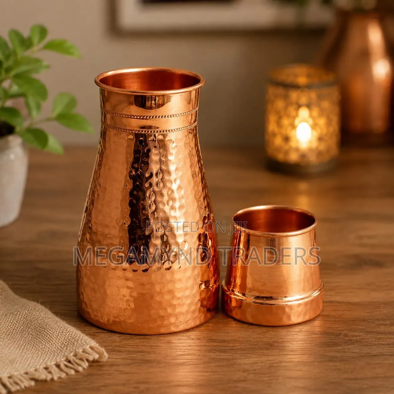 Copper Drinking Pot 1.5LTR / Pure Copper Water Jug With Lid Hammered