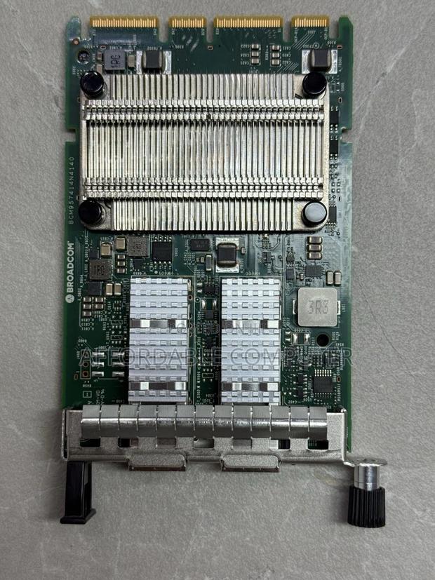 ThinkSystem Broadcom 57414 10/25GbE SFP28 2-Port PCIe Ethernet Adapter
