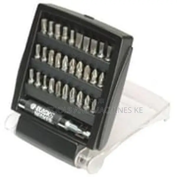 Ultimate Black & Decker 31 PC Stand Up Case Assorted Screwdriver Set