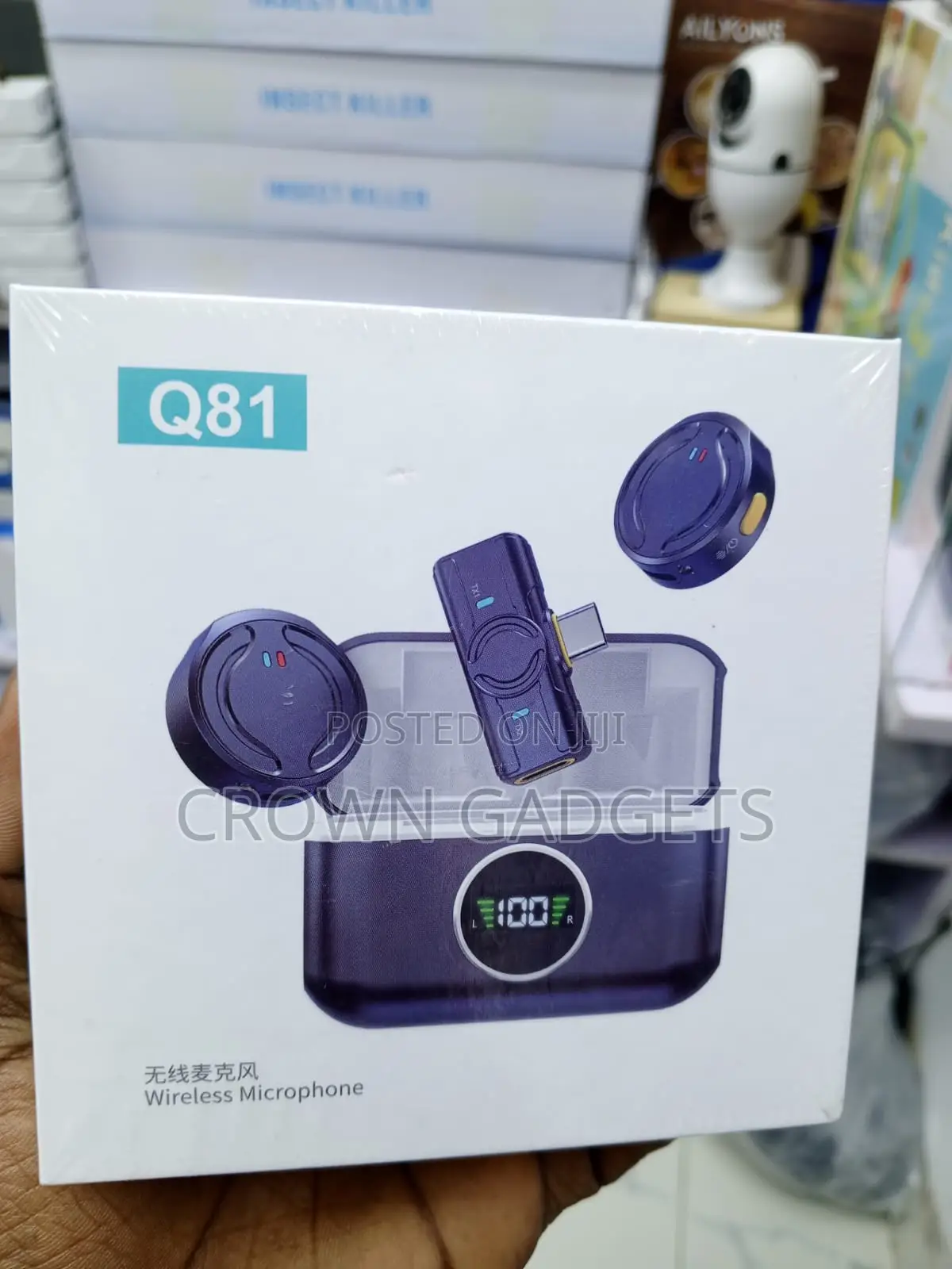 Q81 Portable Wireless Lavalier Mic With Charging Case