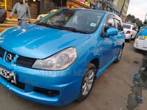 Nissan Wingroad 2011 Blue