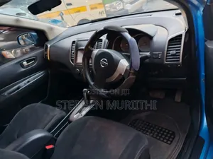 Nissan Wingroad 2011 Blue