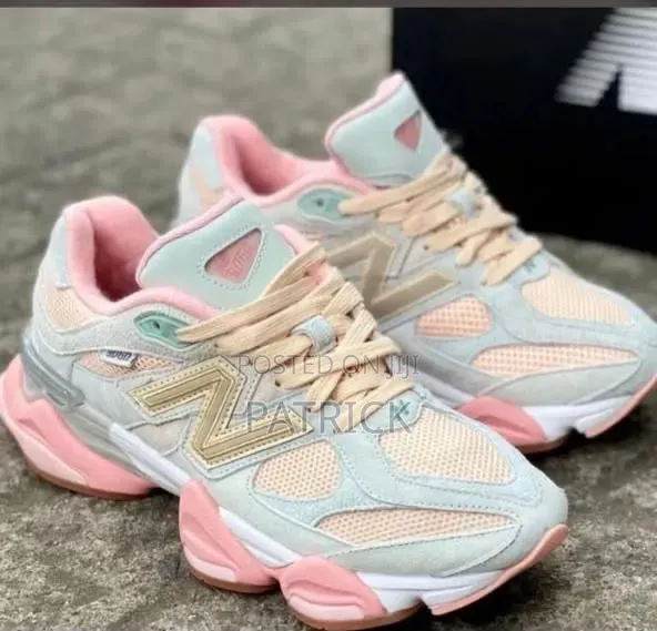 New Balance 9060