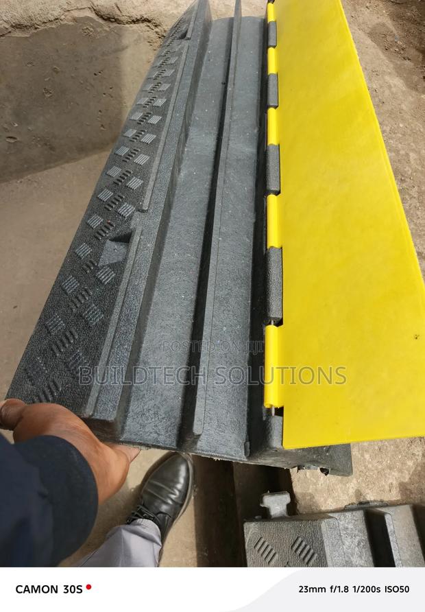 Floor Cable Protector ( 2channel)