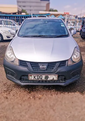 Nissan Advan 2017 Silver