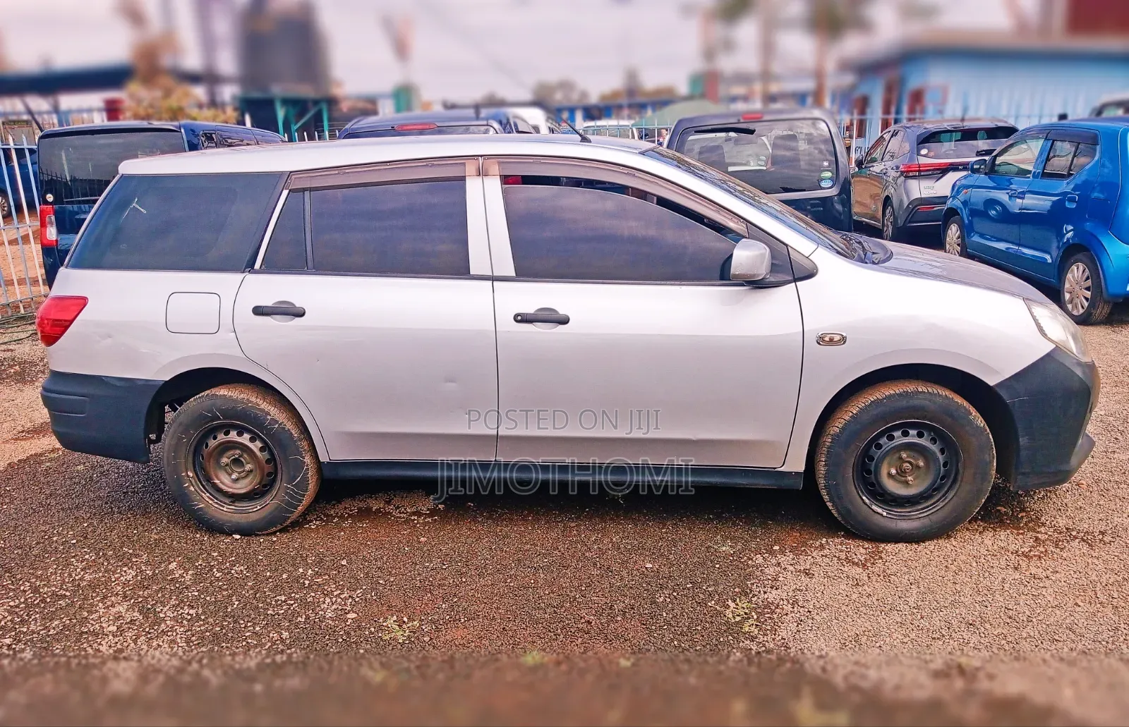 Nissan Advan 2017 Silver