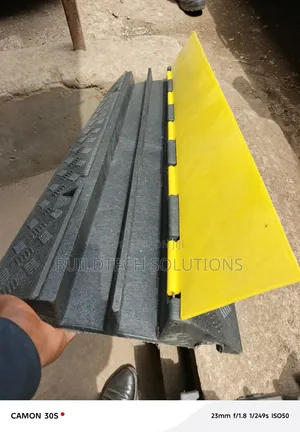 Heavy Duty Cable Ramp