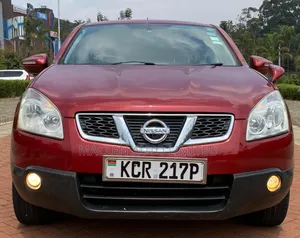 Nissan Dualis 2011 Red