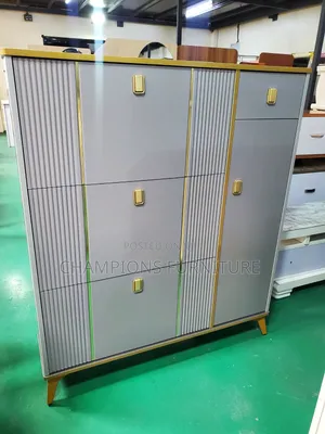 Modern Fluted Grey Shoe Rack With Gold Trim