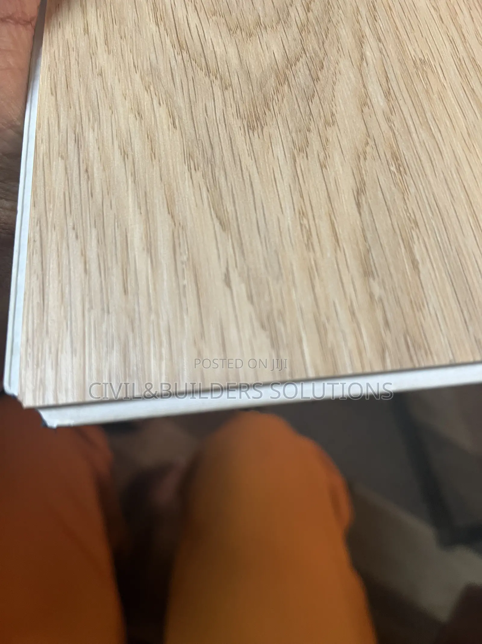 Laminates, SPC ,Lvt Floor Tiles
