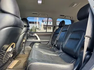 Toyota Land Cruiser 4.6 V8 AX G Selection 2012 Black