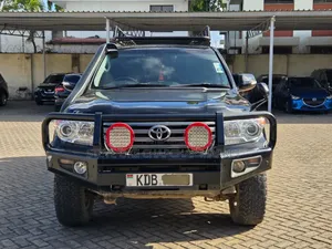 Toyota Land Cruiser 4.6 V8 AX G Selection 2012 Black