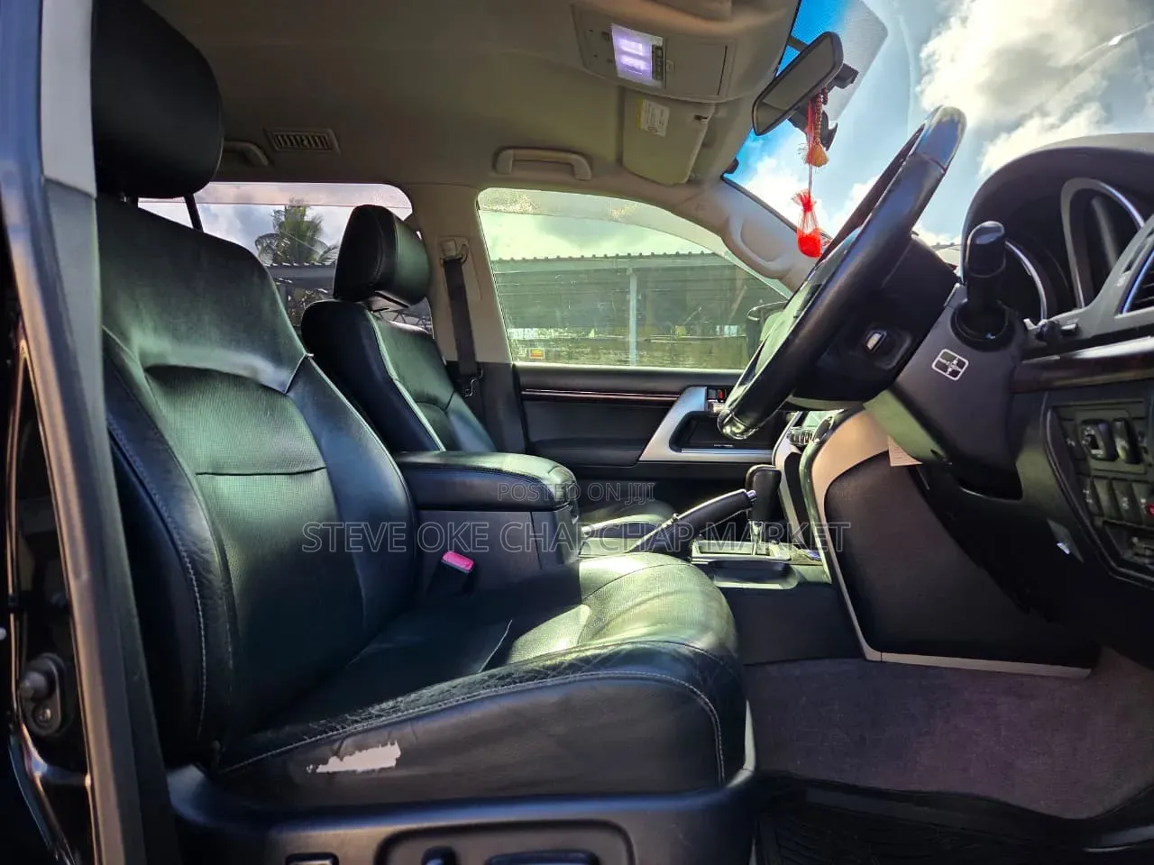 Toyota Land Cruiser 4.6 V8 AX G Selection 2012 Black
