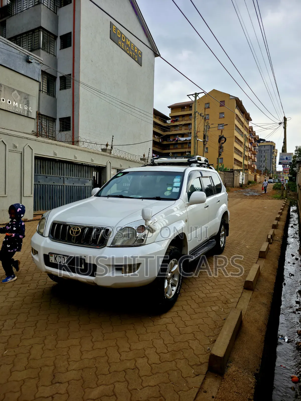 Toyota Land Cruiser Prado 2008 White