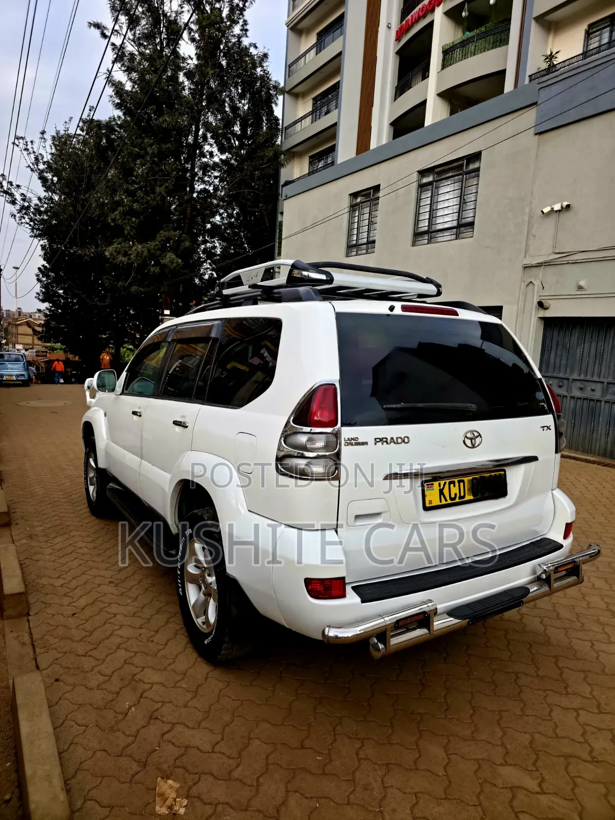 Toyota Land Cruiser Prado 2008 White