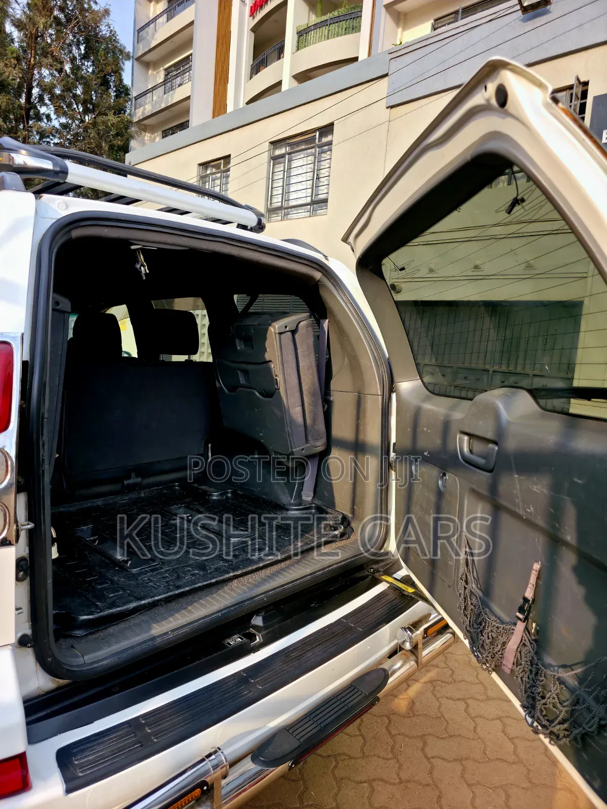 Toyota Land Cruiser Prado 2008 White