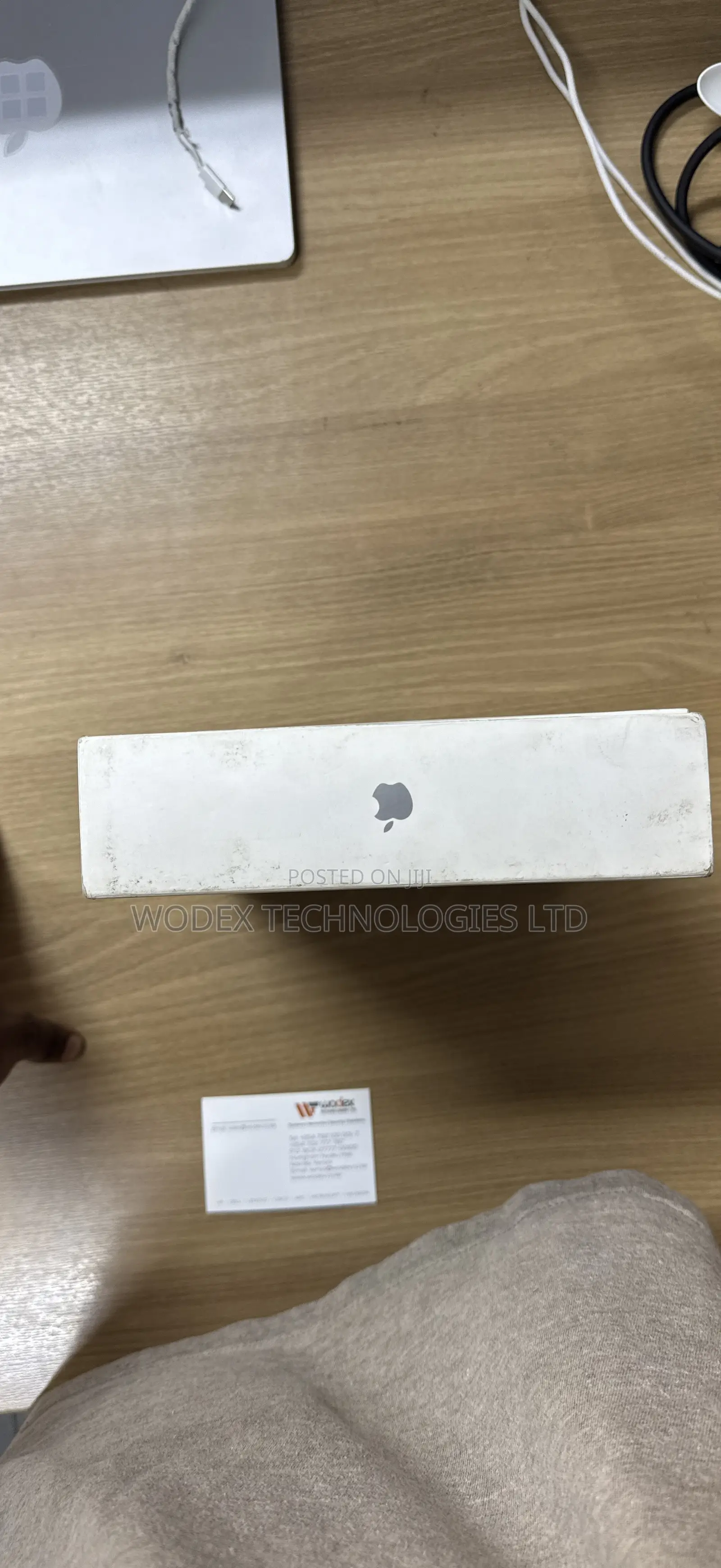 New Apple iPad Air 128 GB Gray