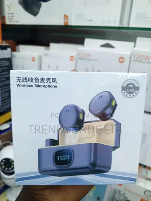 Q8 Dual Mini Wireless Lavalier Mic With Charging Case