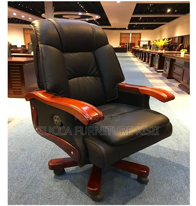 Office Chair; Modern Leather Swivel Chair