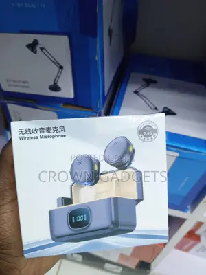 Q8 2.4G Wireless Lavalier Mic With Digital Battery Indicator