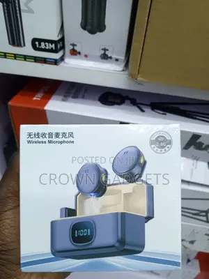Q8 Mini Wireless Microphone Kit for TikTok, Vlogging Live