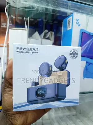 Q8 Mini Wireless Microphone Kit for TikTok, Vlogging Live