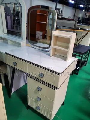 LuxeGlow LED Mirror Dressing Table